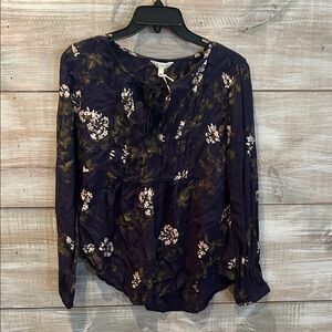 NWT LUCKY BRAND Blue and Green floral long sleeve size S